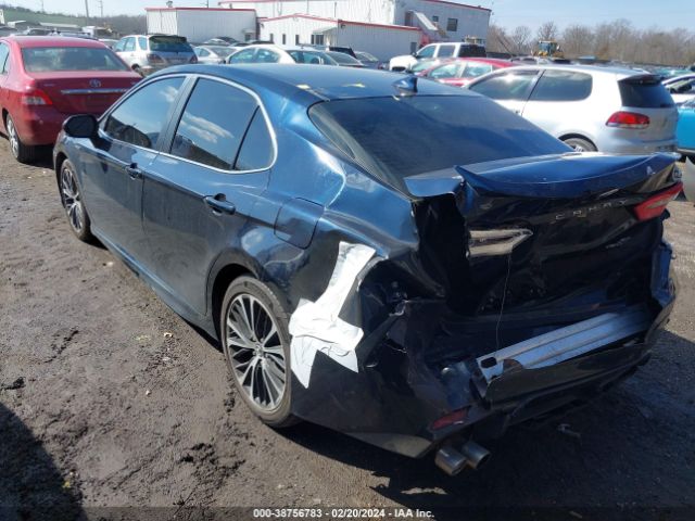 Photo 2 VIN: 4T1B21HK0JU501510 - TOYOTA CAMRY HYBRID 