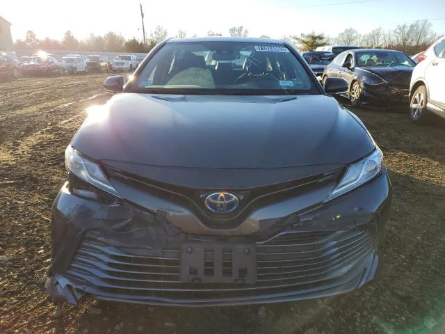 Photo 4 VIN: 4T1B21HK0KU516221 - TOYOTA CAMRY HYBR 