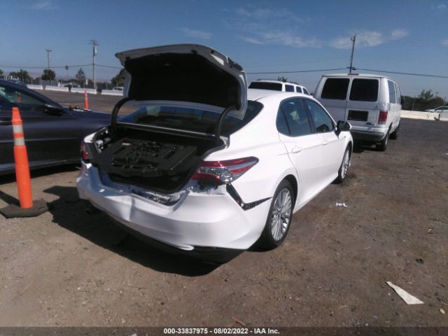 Photo 3 VIN: 4T1B21HK1JU505887 - TOYOTA CAMRY 