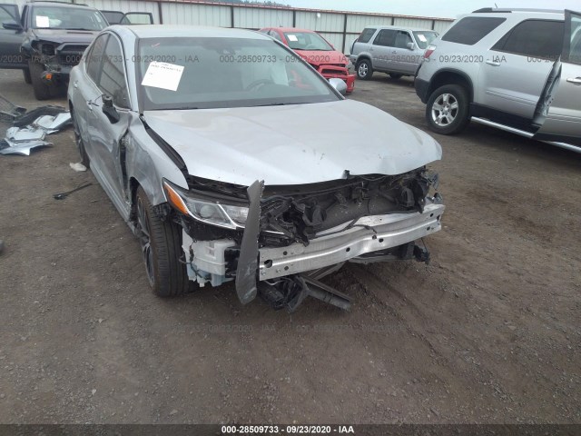 Photo 5 VIN: 4T1B21HK2JU003857 - TOYOTA CAMRY 