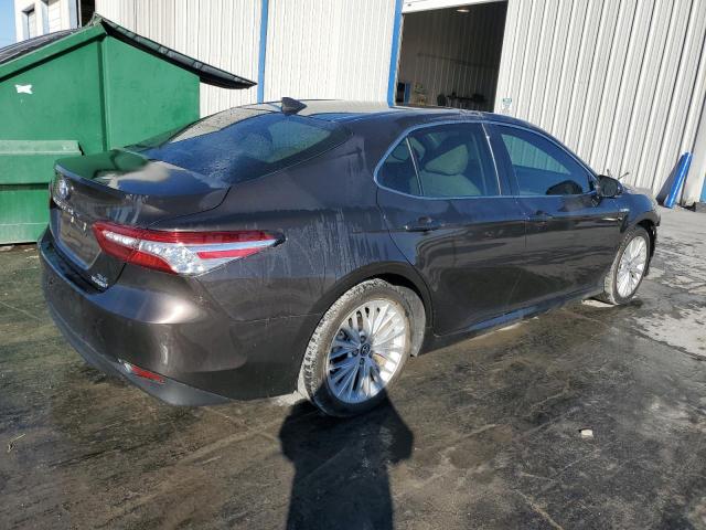 Photo 2 VIN: 4T1B21HK2JU506255 - TOYOTA CAMRY 