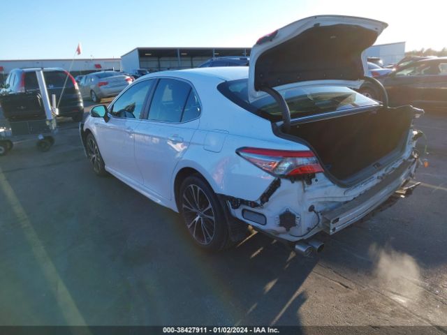 Photo 2 VIN: 4T1B21HK2JU509155 - TOYOTA CAMRY HYBRID 