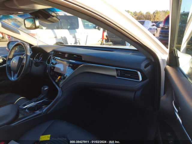 Photo 4 VIN: 4T1B21HK2JU509155 - TOYOTA CAMRY HYBRID 