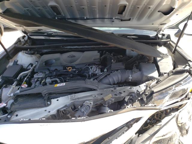 Photo 6 VIN: 4T1B21HK2JU510533 - TOYOTA CAMRY HYBR 