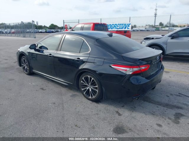 Photo 2 VIN: 4T1B21HK2KU013886 - TOYOTA CAMRY HYBRID 