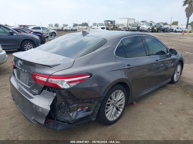 Photo 3 VIN: 4T1B21HK3JU003527 - TOYOTA CAMRY HYBRID 