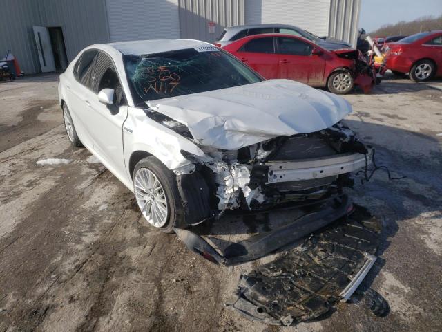 Photo 0 VIN: 4T1B21HK3JU005858 - TOYOTA CAMRY HYBR 