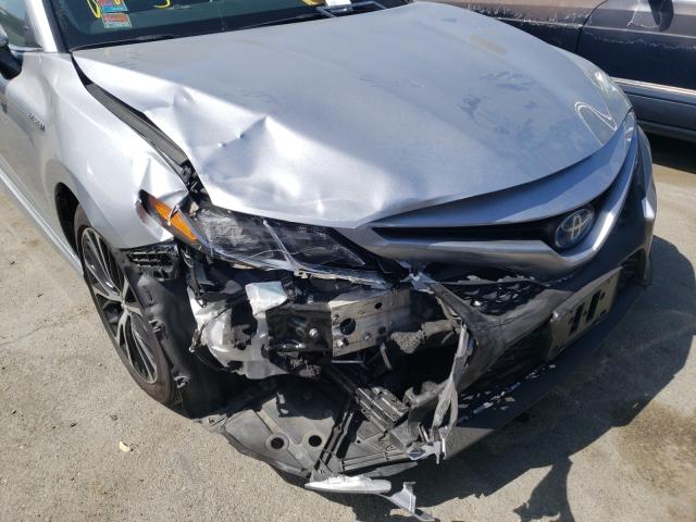 Photo 8 VIN: 4T1B21HK3JU006752 - TOYOTA CAMRY HYBR 