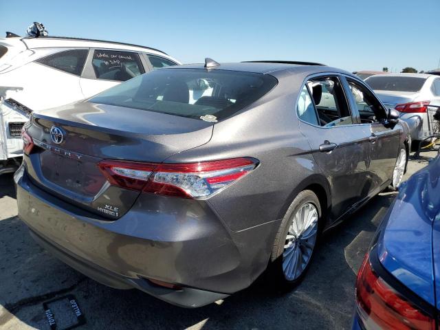 Photo 2 VIN: 4T1B21HK3JU502943 - TOYOTA CAMRY HYBR 