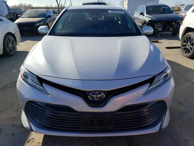 Photo 4 VIN: 4T1B21HK4JU002242 - TOYOTA CAMRY 