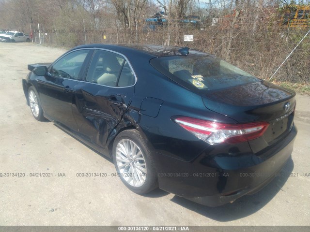 Photo 2 VIN: 4T1B21HK4JU502787 - TOYOTA CAMRY 