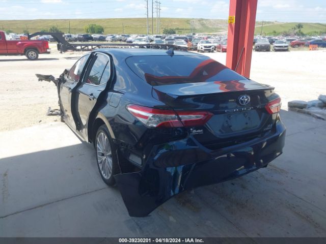 Photo 2 VIN: 4T1B21HK4JU503695 - TOYOTA CAMRY HYBRID 