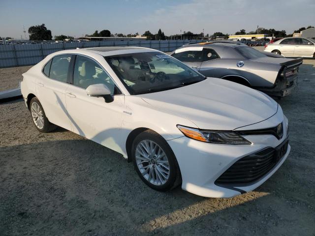 Photo 3 VIN: 4T1B21HK4JU504569 - TOYOTA CAMRY 