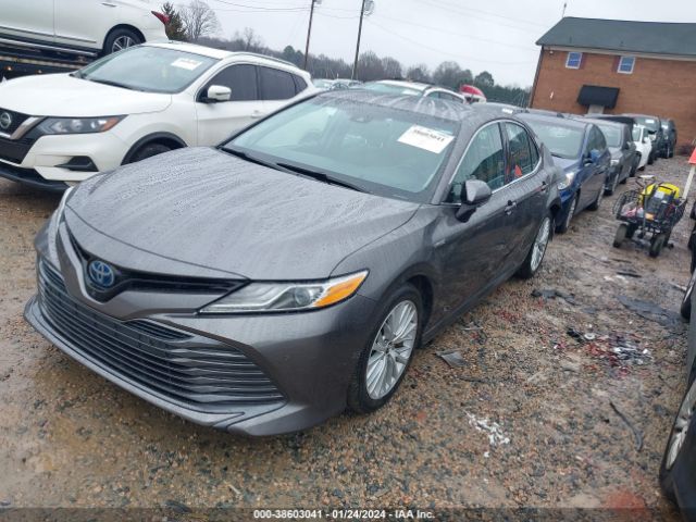 Photo 1 VIN: 4T1B21HK4JU506287 - TOYOTA CAMRY HYBRID 