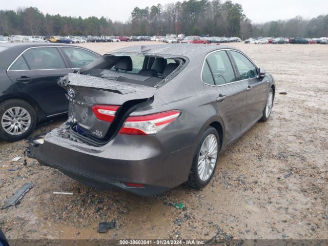 Photo 3 VIN: 4T1B21HK4JU506287 - TOYOTA CAMRY HYBRID 