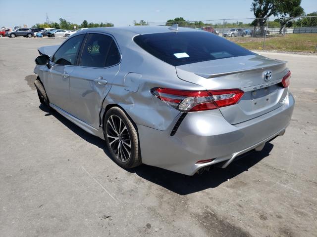 Photo 2 VIN: 4T1B21HK4KU520966 - TOYOTA CAMRY HYBR 