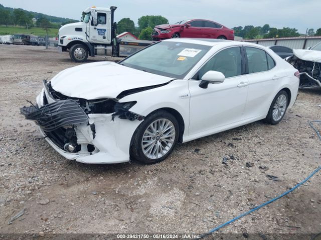 Photo 1 VIN: 4T1B21HK6JU004977 - TOYOTA CAMRY HYBRID 