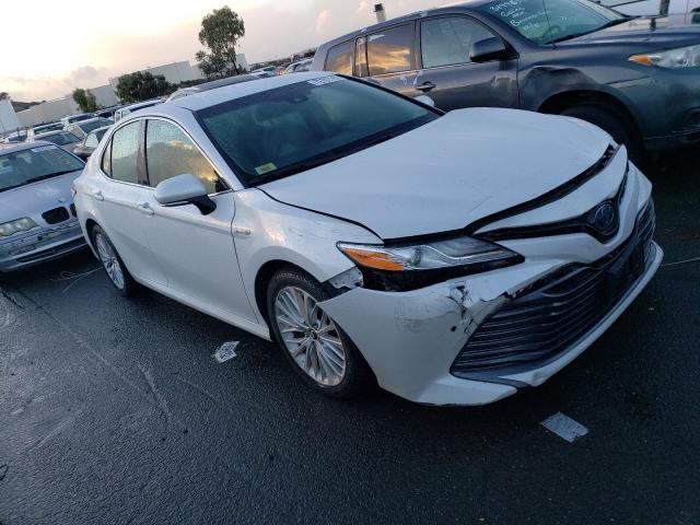 Photo 3 VIN: 4T1B21HK6JU005143 - TOYOTA CAMRY HYBR 