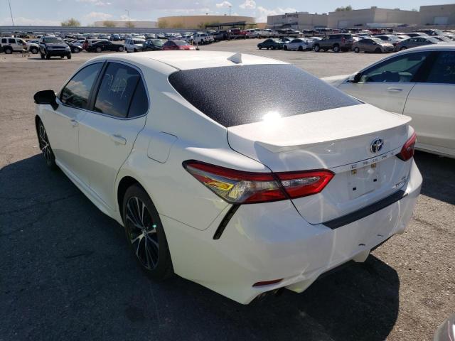 Photo 2 VIN: 4T1B21HK6JU509255 - TOYOTA CAMRY HYBR 