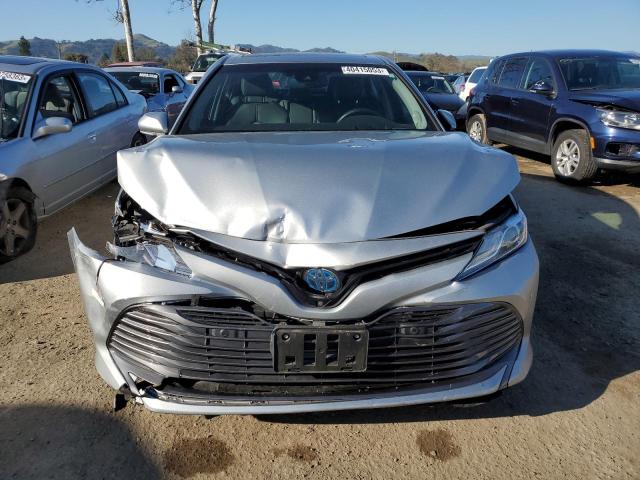 Photo 4 VIN: 4T1B21HK7JU007676 - TOYOTA CAMRY HYBR 