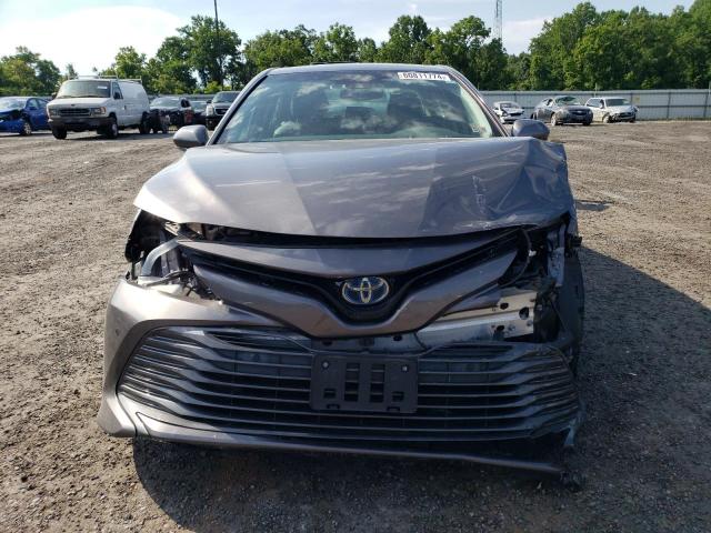 Photo 4 VIN: 4T1B21HK7JU009508 - TOYOTA CAMRY 