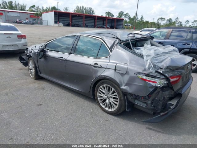 Photo 2 VIN: 4T1B21HK7KU515051 - TOYOTA CAMRY HYBRID 