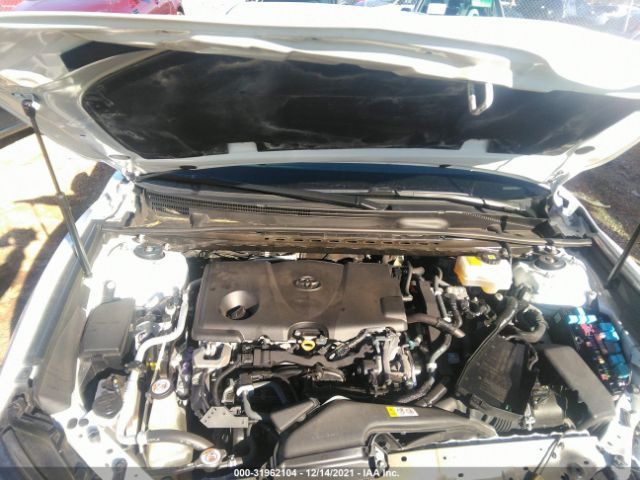 Photo 9 VIN: 4T1B21HK8JU006133 - TOYOTA CAMRY 