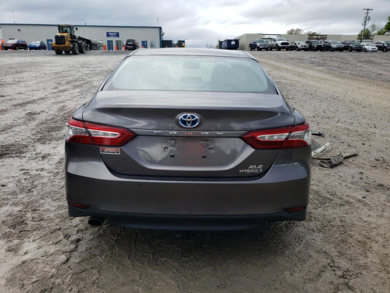 Photo 5 VIN: 4T1B21HK8JU008366 - TOYOTA CAMRY 