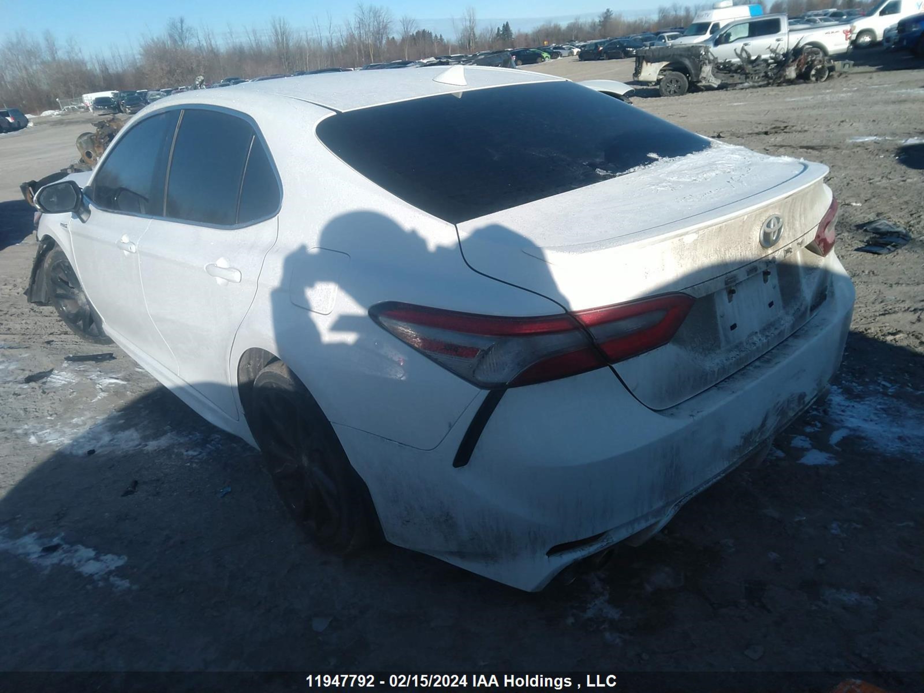 Photo 2 VIN: 4T1B21HK9JU508598 - TOYOTA CAMRY 