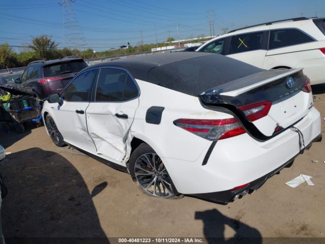 Photo 2 VIN: 4T1B21HKXJU005176 - TOYOTA CAMRY 