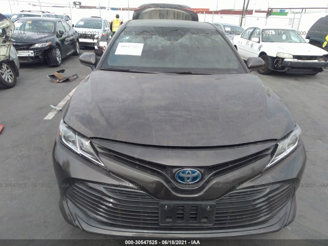 Photo 5 VIN: 4T1B31HK0JU002896 - TOYOTA CAMRY 