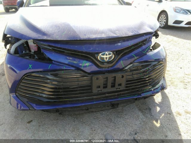 Photo 5 VIN: 4T1B31HK0JU500046 - TOYOTA CAMRY LE 