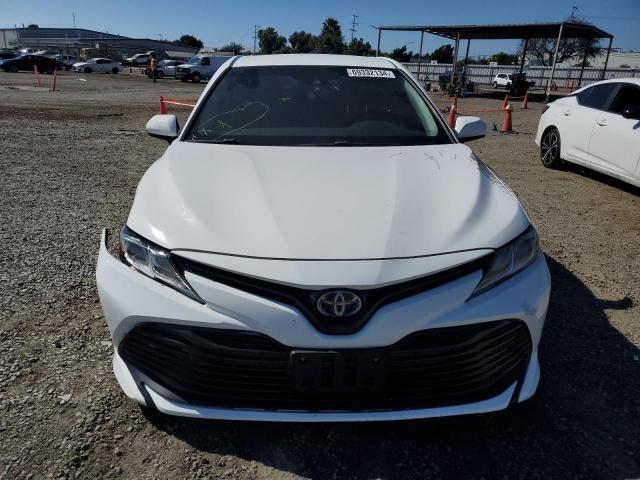 Photo 4 VIN: 4T1B31HK0JU507272 - TOYOTA CAMRY LE 