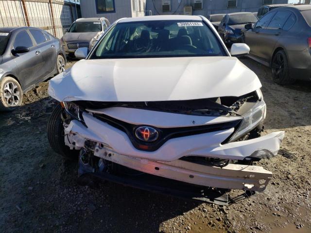 Photo 4 VIN: 4T1B31HK0KU007131 - TOYOTA CAMRY LE 