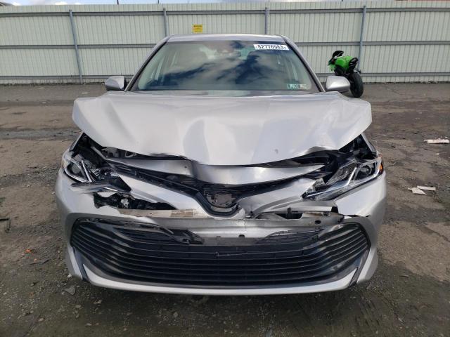 Photo 4 VIN: 4T1B31HK1KU006652 - TOYOTA CAMRY 