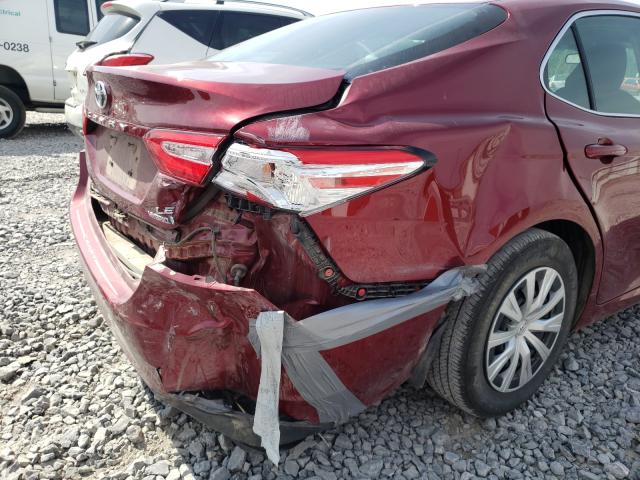 Photo 8 VIN: 4T1B31HK2JU507211 - TOYOTA CAMRY LE 