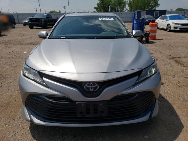 Photo 4 VIN: 4T1B31HK2KU004828 - TOYOTA CAMRY 