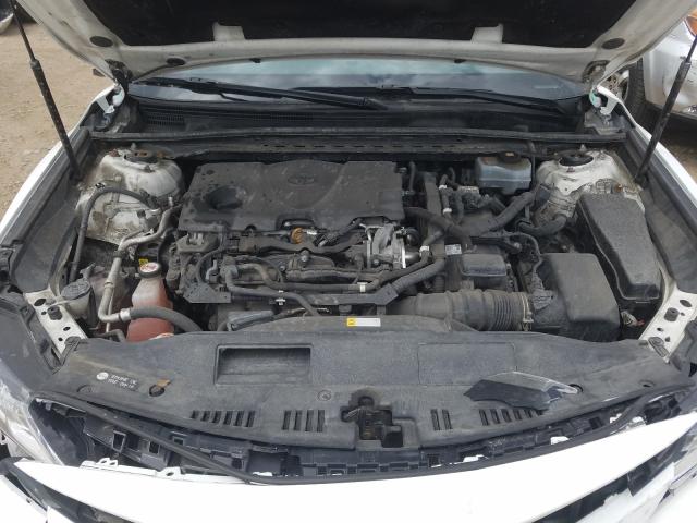 Photo 6 VIN: 4T1B31HK2KU005624 - TOYOTA CAMRY LE 