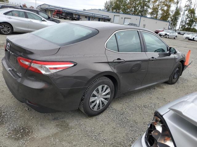 Photo 2 VIN: 4T1B31HK3JU003492 - TOYOTA CAMRY LE 