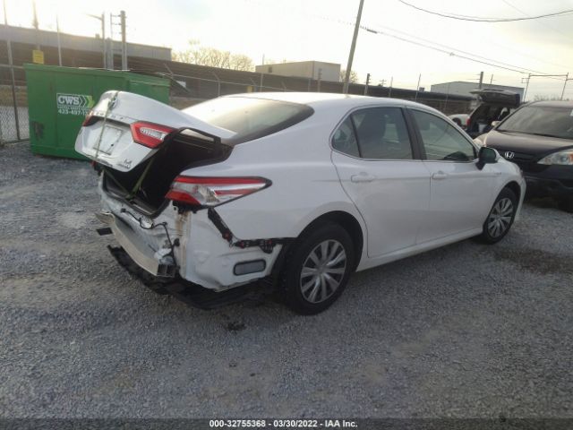 Photo 3 VIN: 4T1B31HK3JU507993 - TOYOTA CAMRY LE 