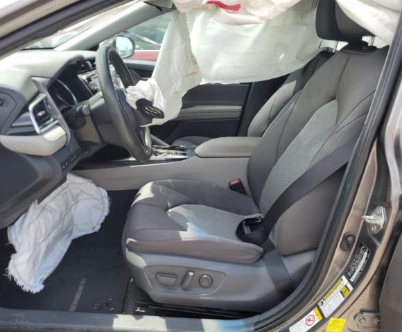 Photo 6 VIN: 4T1B31HK4JU504097 - TOYOTA CAMRY LE 