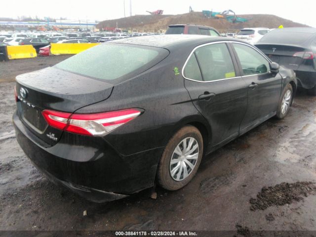 Photo 3 VIN: 4T1B31HK5JU001100 - TOYOTA CAMRY HYBRID 