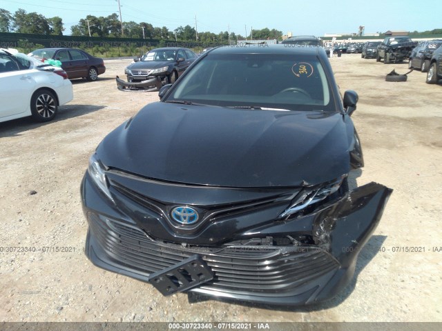 Photo 5 VIN: 4T1B31HK6JU002675 - TOYOTA CAMRY 