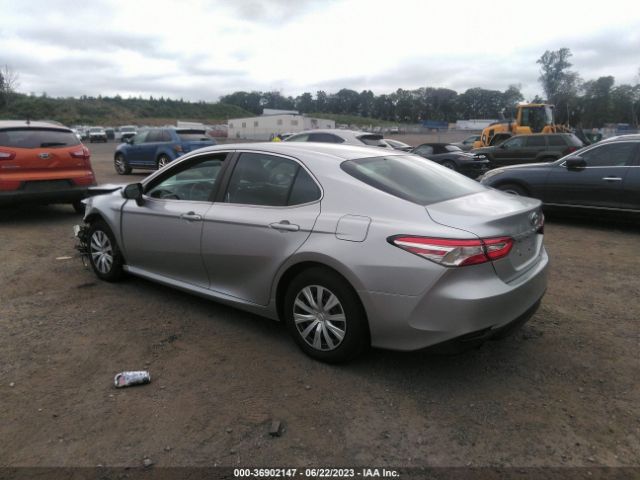 Photo 2 VIN: 4T1B31HK7JU002619 - TOYOTA CAMRY HYBRID 