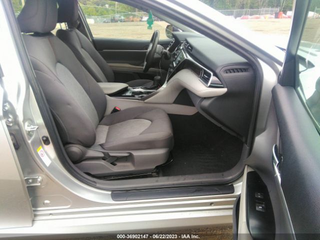 Photo 4 VIN: 4T1B31HK7JU002619 - TOYOTA CAMRY HYBRID 