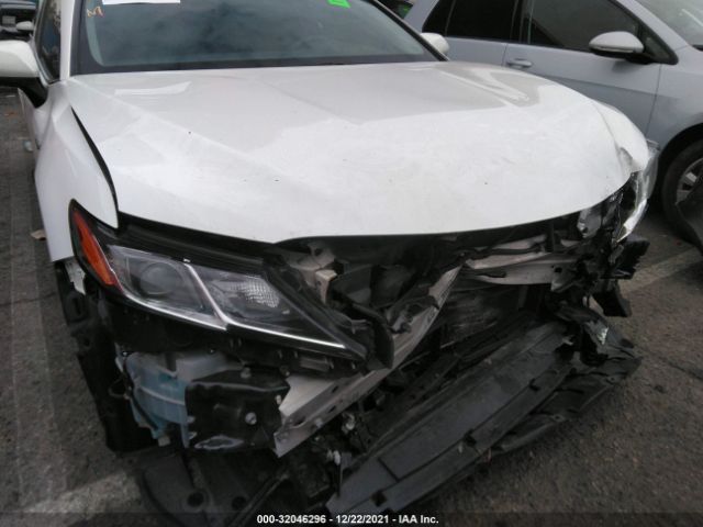 Photo 5 VIN: 4T1B31HK7JU004693 - TOYOTA CAMRY 