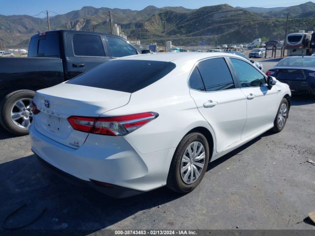 Photo 3 VIN: 4T1B31HK7JU500738 - TOYOTA CAMRY HYBRID 