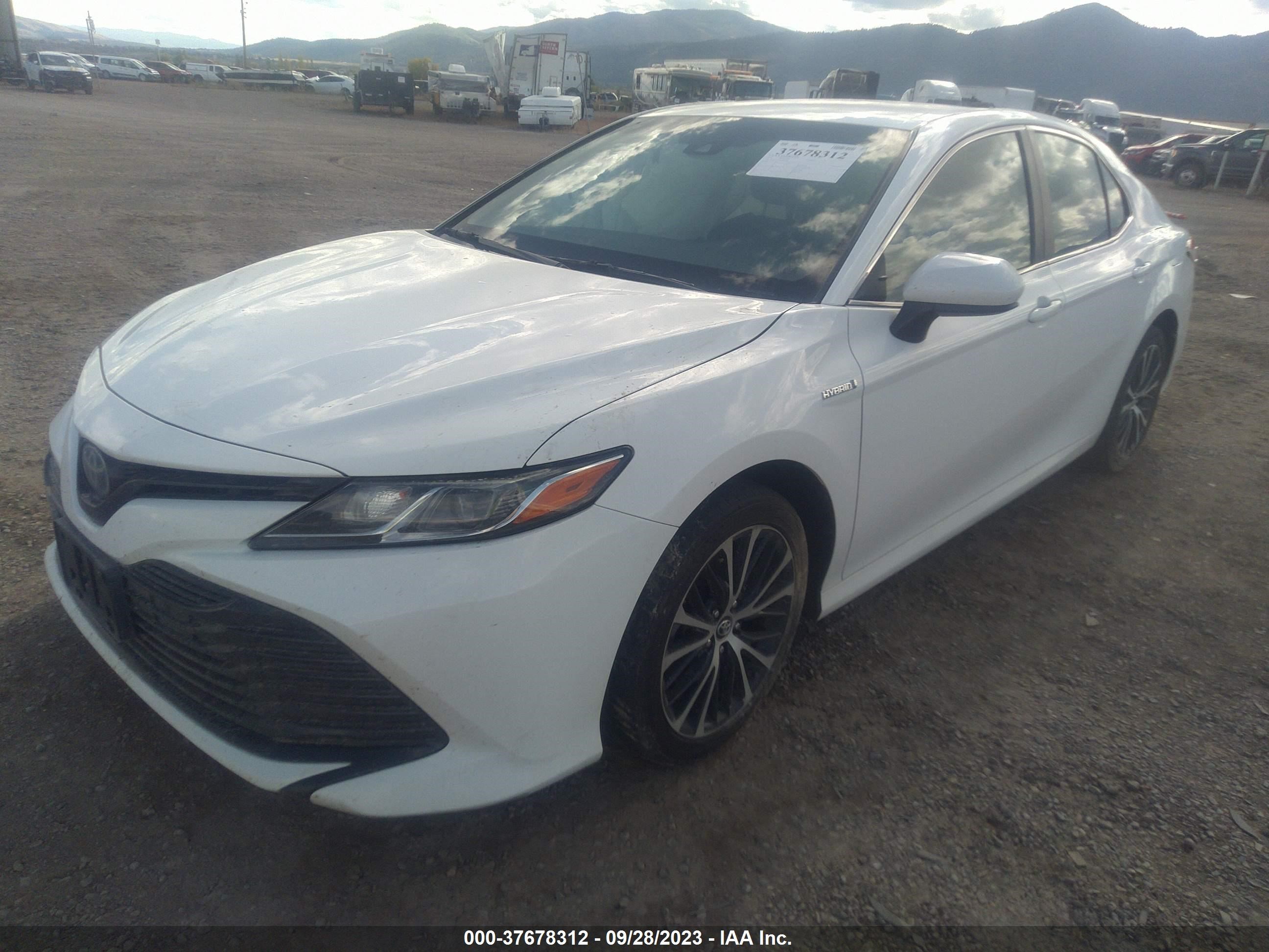 Photo 1 VIN: 4T1B31HK7JU502277 - TOYOTA CAMRY 