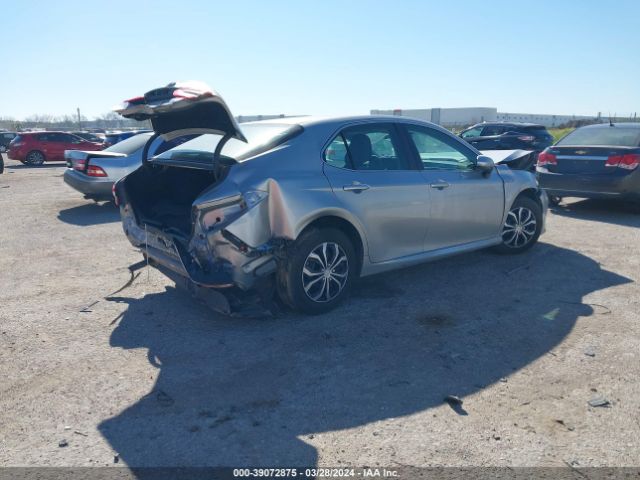 Photo 3 VIN: 4T1B31HK8JU504457 - TOYOTA CAMRY HYBRID 