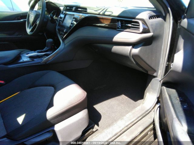 Photo 4 VIN: 4T1B31HK8KU005272 - TOYOTA CAMRY 